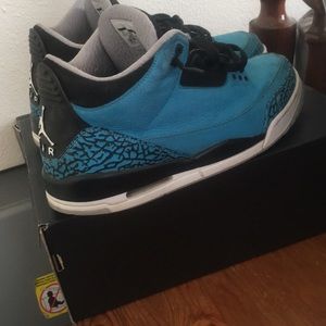 Air Jordan 3 Powder Blue